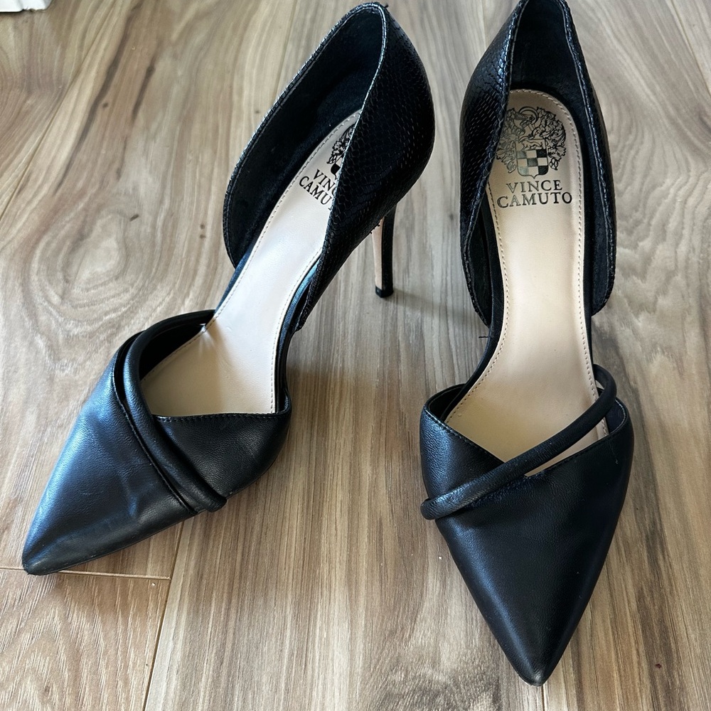 Vince Camuto Black Women's Heels - Picture 3 of 6
